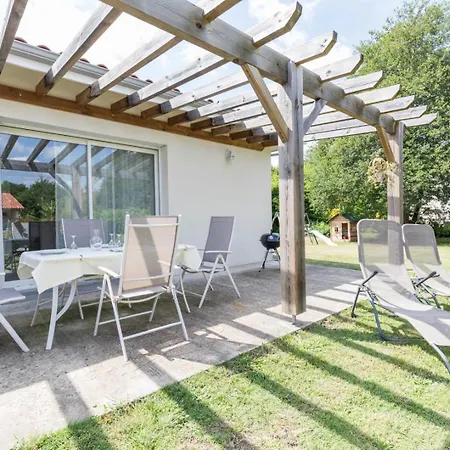 Holiday home Le Repere Du Forestier