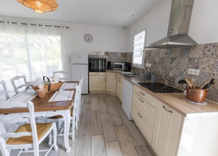 Le Repere Du Forestier Sabres